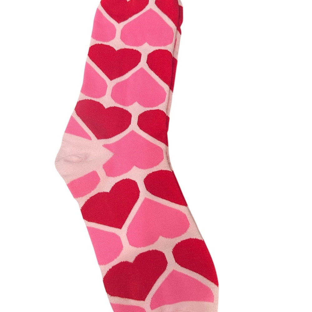 2 Pairs Kate Spade Red and Pink Heart Crew Socks - Picture 6 of 8